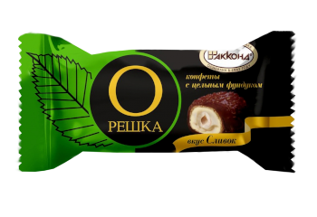 Конфета Решка с цельным фундуком со вкусом сливок